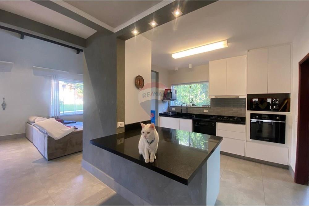 Casa de Condomínio - Alugar - Louveira , São Paulo - f42dfe5b-072a-4a95-a96f-f19e12f2cbca.jpg - Fachada - 690941020-70