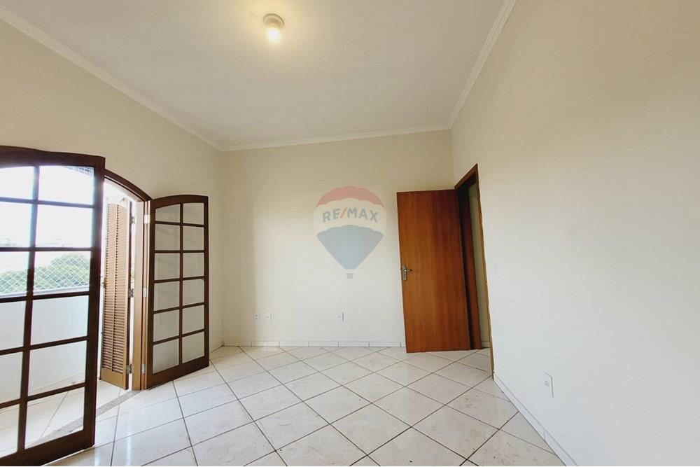 Casa - Venda - Itatiba , São Paulo - ef977cac-9166-44c9-8d06-e42f3657798e.jpg - 690661013-266