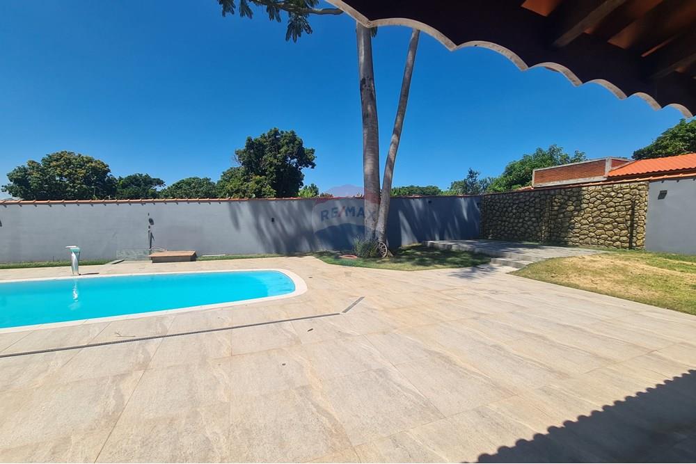 Casa para alugar com 3 quartos, 343m² - Foto 17
