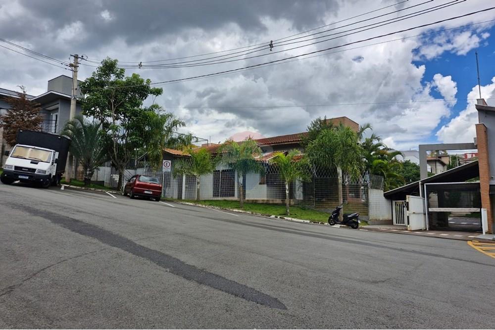 Terreno - Venda - Valinhos , São Paulo - Estacionamento externo.jpg - 690851002-120