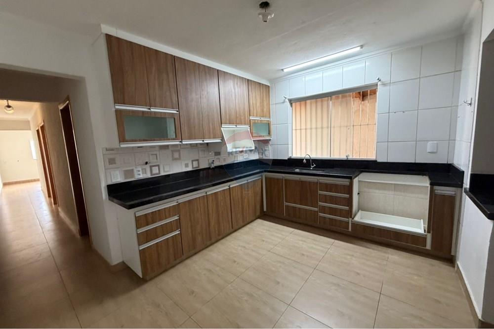 Casa - Alugar - Bragança Paulista , São Paulo - d635e5cb-80b8-4c91-8624-b0fbddb2fff7.jpeg - 690041127-126