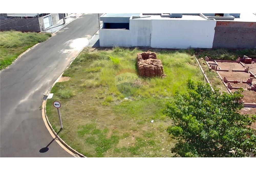 Terreno - Venda - Araraquara , São Paulo - 1 - 690151052-82