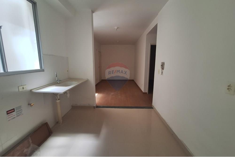 Apartamento para alugar com 2 quartos, 44m² - Foto 13