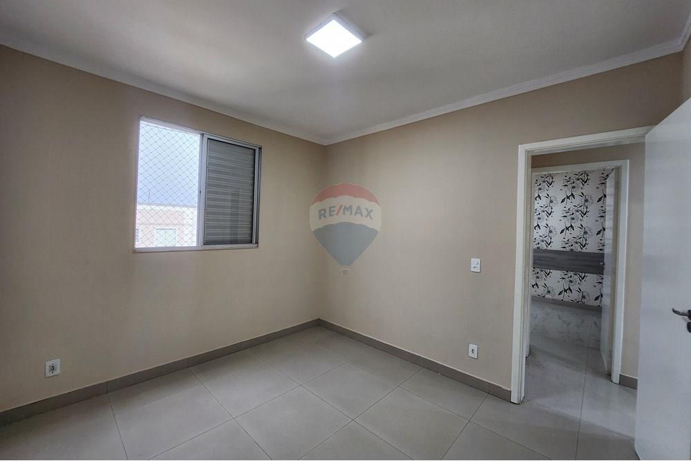 Apartamento para alugar com 2 quartos, 45m² - Foto 3