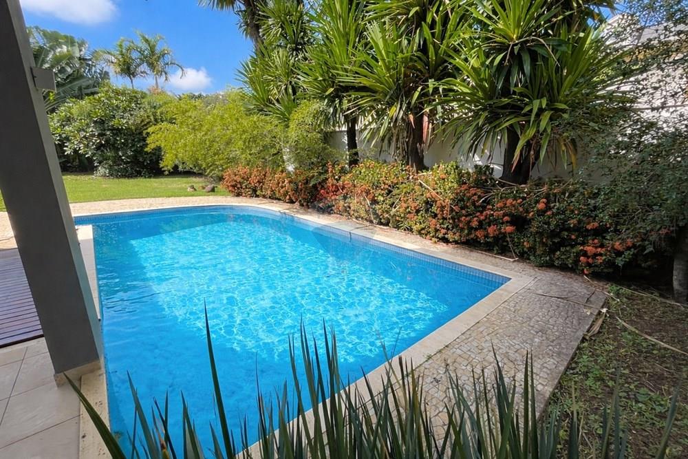 Casa de Condomínio - Alugar - Piracicaba , São Paulo - Piscina cristalina ao meio-dia.jpeg - 690781080-51