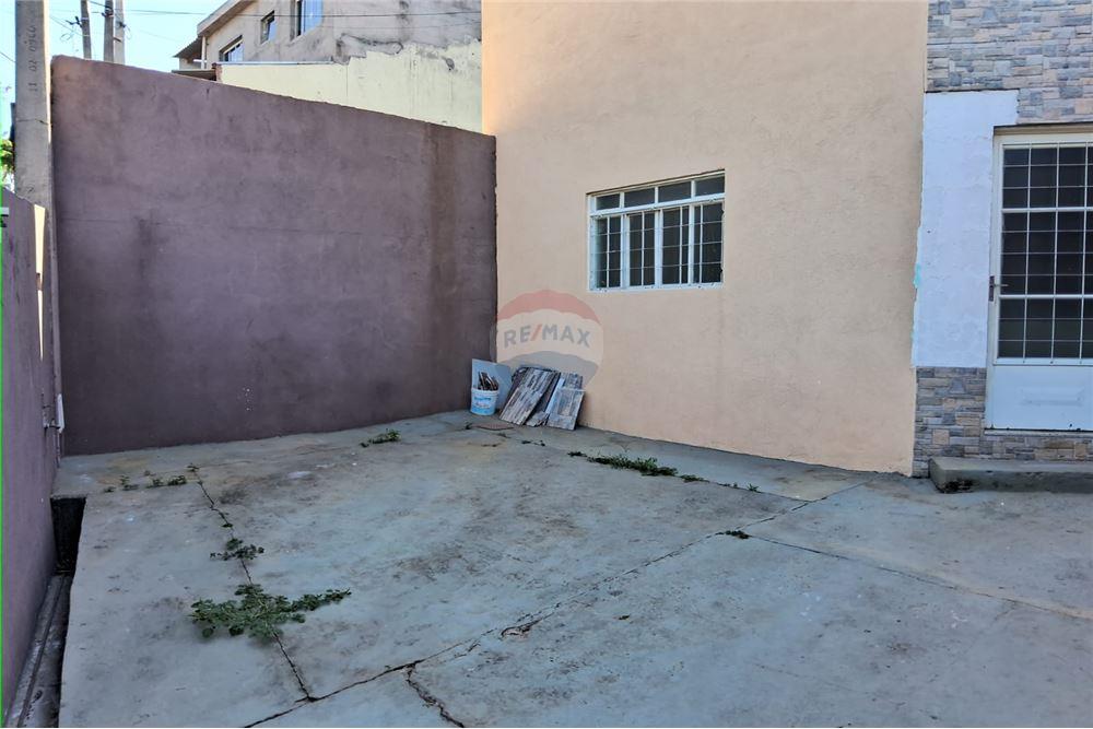 Sobrado - Alugar - Valinhos , São Paulo - 22 - 691091011-87