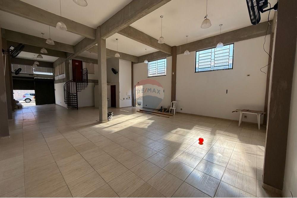 Ponto Comercial/ Loja - Alugar - Mogi Guaçu , São Paulo - WhatsApp Image 2025-05-02 at 10.45.51 (1).jpeg - 690281011-302