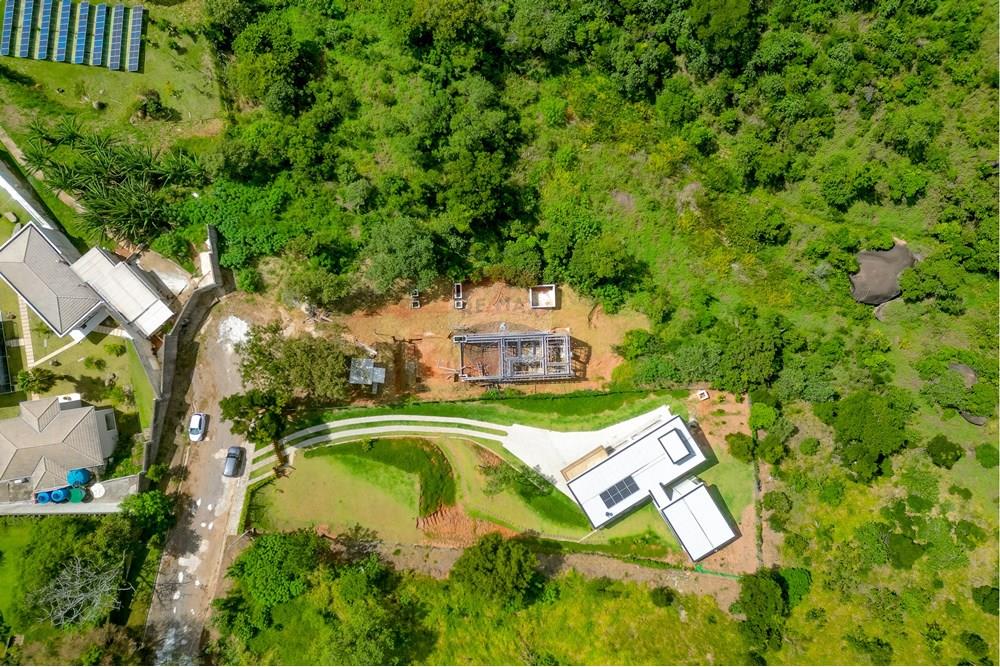 Terreno - Venda - Atibaia , São Paulo - 29-Terreno-no-Parque-Arco-iris-em-Atibaia-com-vista-permanente-para-a-Serra-e-projeto-aprovado.jpg - 690921044-68