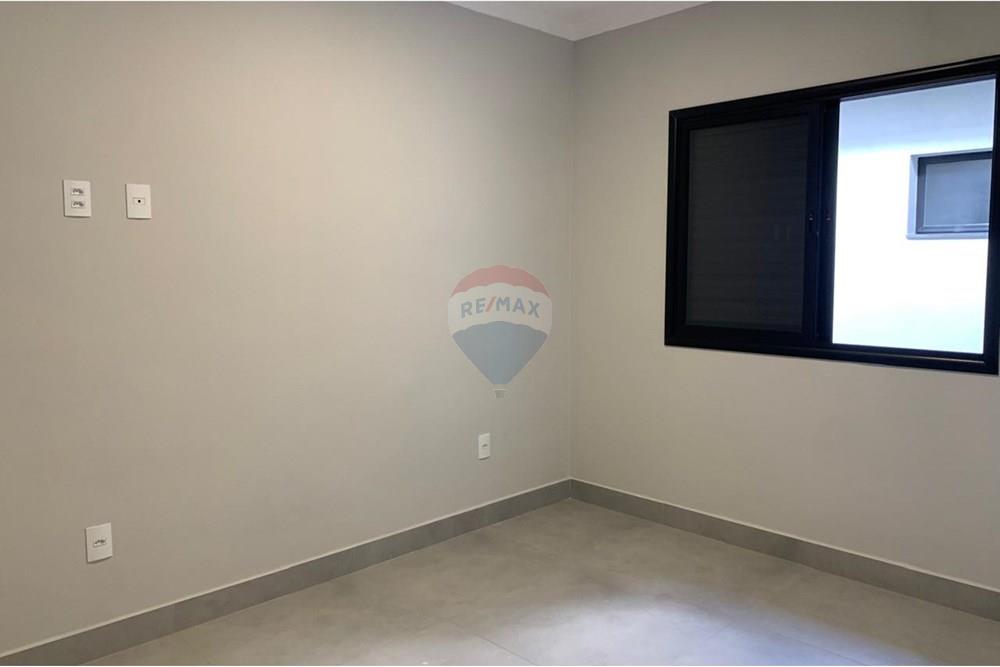 Casa - Venda - Bragança Paulista , São Paulo - WhatsApp Image 2025-12-09 at 14.25.12 (4).jpeg - Quarto de família - 690041184-2