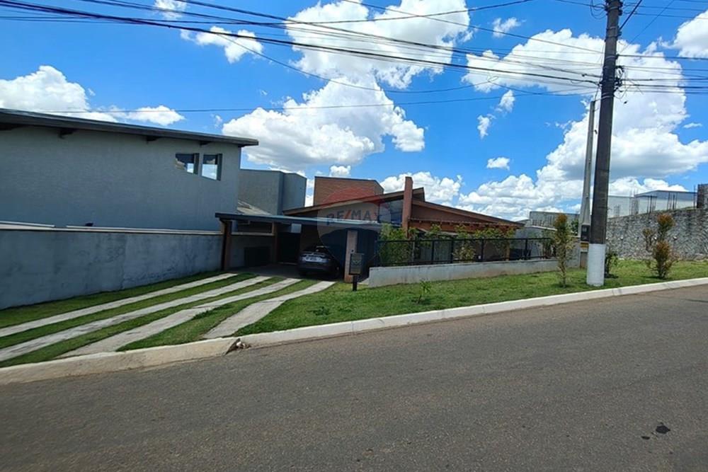 Casa - Venda - Piracaia , São Paulo - WhatsApp Image 2025-12-30 at 11.56.41.jpeg - 691011009-46