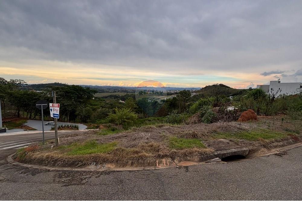 Terreno - Venda - Bragança Paulista , São Paulo - IMG-20251107-WA0003.jpg - 690141098-44