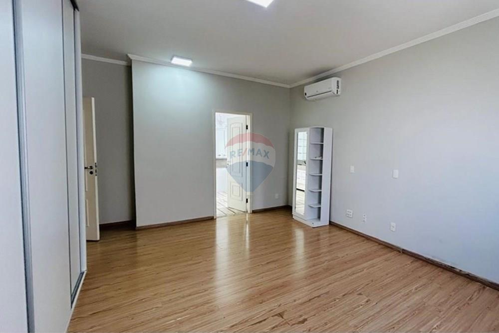 Casa de Condomínio - Venda - Bragança Paulista , São Paulo - a8e5e547-ed9a-4994-ab06-ab7226075dc9.jpg - 690041152-7