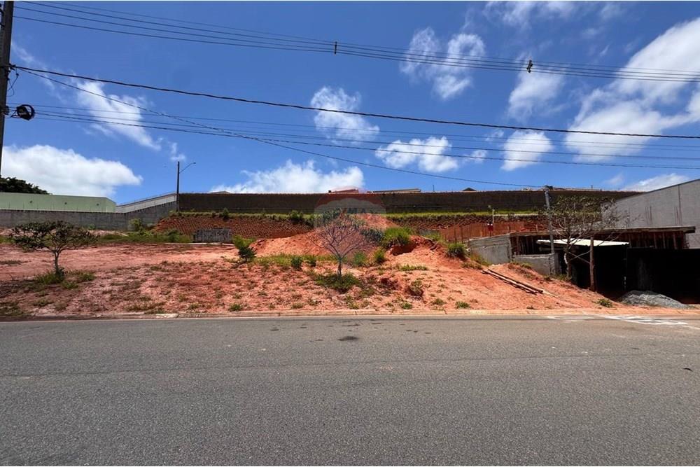 Terreno - Venda - Bragança Paulista , São Paulo - photo_5107203641436736649_y.jpg - 690041010-118