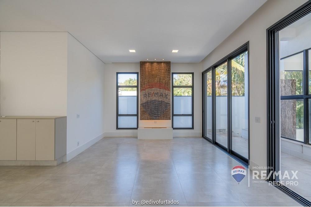 Casa de Condomínio - Alugar - Valinhos , São Paulo - EDI08898EDIVO FURTADO SILVA - RG98002306922 SSPCE - REMAX REDE PRO - 690851099-10 - RESERVA COLONIAL - ROMULO E ELISA_.jpg - 690851099-10