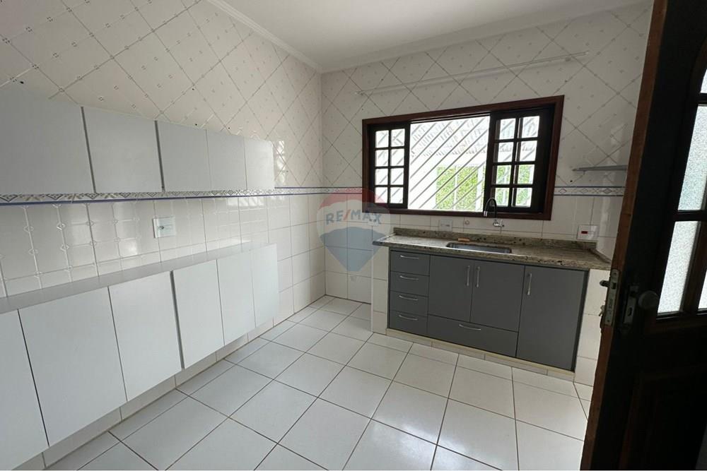 Casa - Alugar - Bragança Paulista , São Paulo - WhatsApp Image 2026-03-12 at 10.37.52 (3).jpeg - 690041139-70