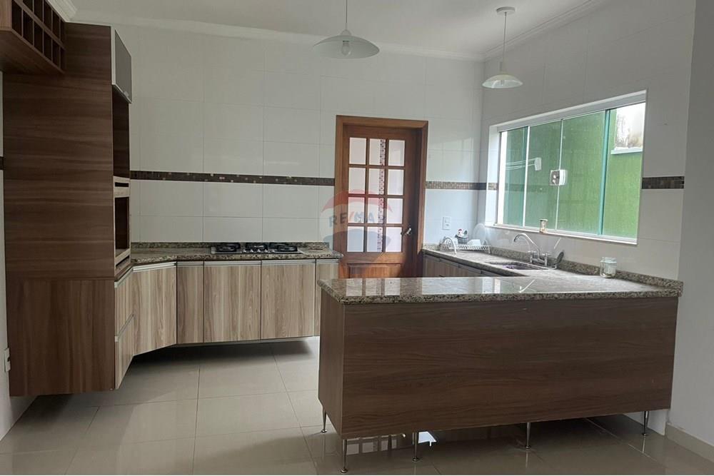 Casa - Alugar - Bragança Paulista , São Paulo - WhatsApp Image 2025-11-15 at 20.24.54.jpeg - 690041127-88