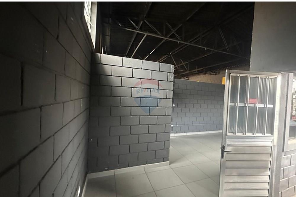 Ponto Comercial/ Loja - Alugar - Atibaia , São Paulo - WhatsApp Image 2025-12-11 at 13.13.10.jpeg - 690921136-4