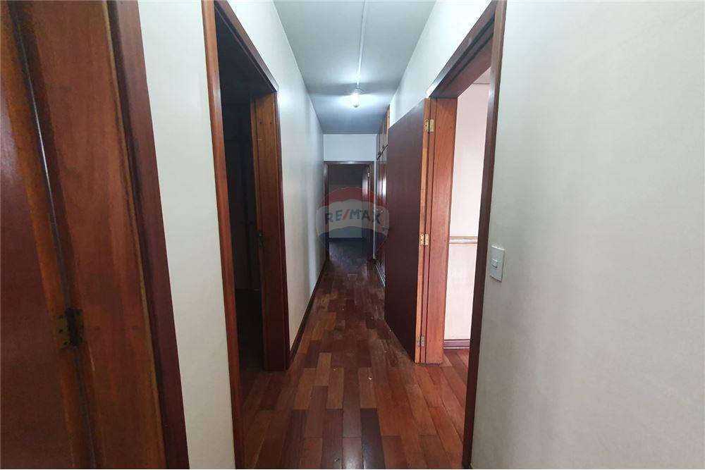 Apartamento à venda com 3 quartos, 154m² - Foto 14