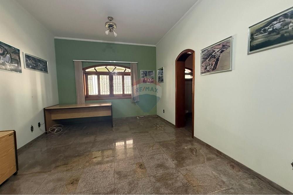 Casa Comercial - Alugar - Bragança Paulista , São Paulo - WhatsApp Image 2026-03-03 at 13.07.39 (1).jpeg - 690041127-159