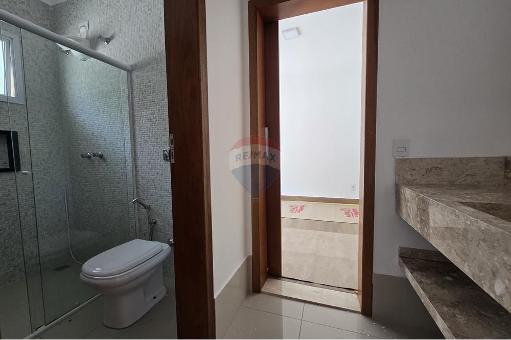 Casa de Condomínio - Alugar - Bragança Paulista , São Paulo - IMG-20250605-WA0014.jpg - 690041135-23