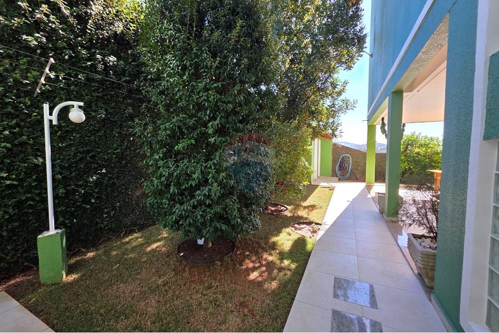 Sobrado - Venda - Lindóia , São Paulo - 20250812_102022.jpg - Jardim Interno - 690291056-45