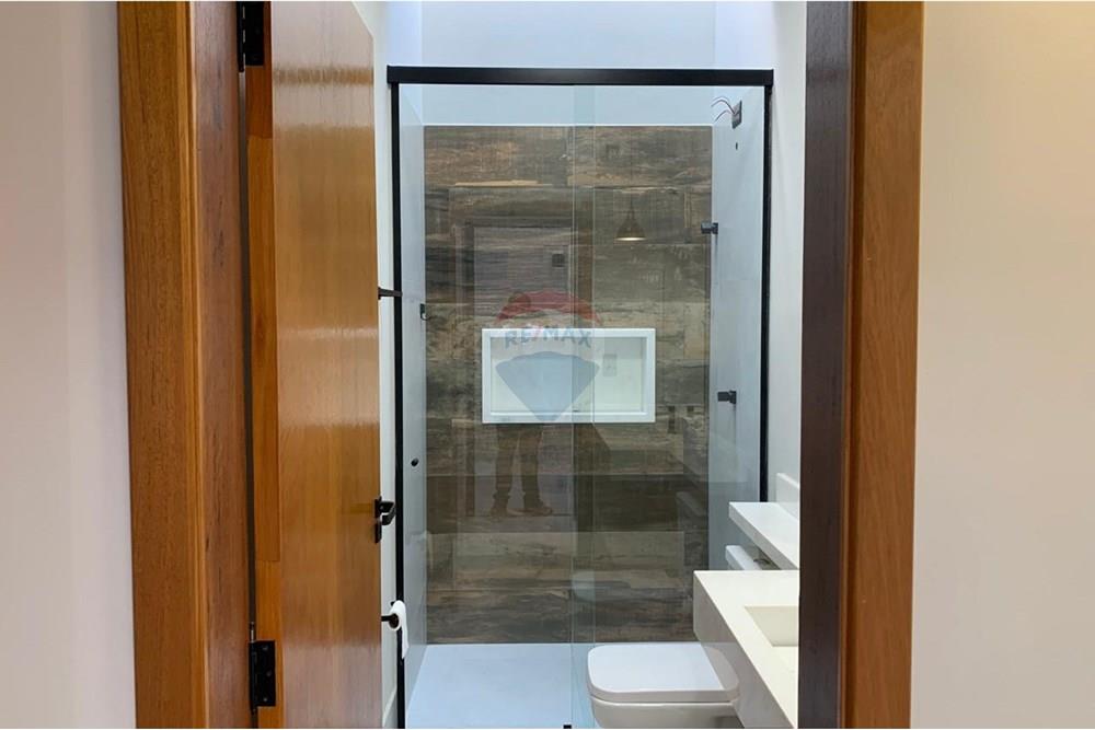 Casa - Venda - Bragança Paulista , São Paulo - WhatsApp Image 2025-12-09 at 14.25.12 (3).jpeg - Banheiro - 690041184-2