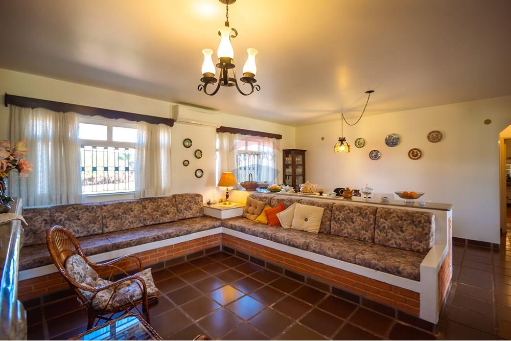 Chácara / Sítio / Fazenda - Venda - Indaiatuba , São Paulo - IMG_8072.jpg - Sala - 690471119-51