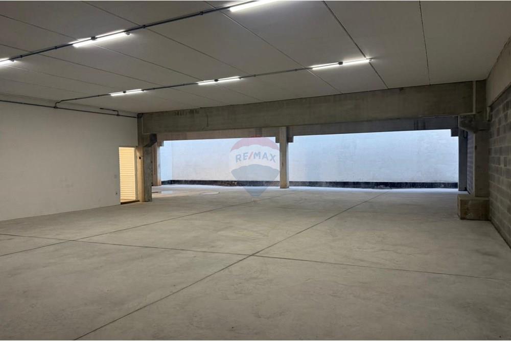 Cj. Comercial/ Sala - Alugar - Bragança Paulista , São Paulo - WhatsApp Image 2025-10-10 at 10.36.43 (1).jpeg - 690041019-106