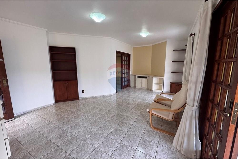 Casa - Venda - Bragança Paulista , São Paulo - photo_2026-01-28_15-30-27.jpg - Sala - 690041052-136