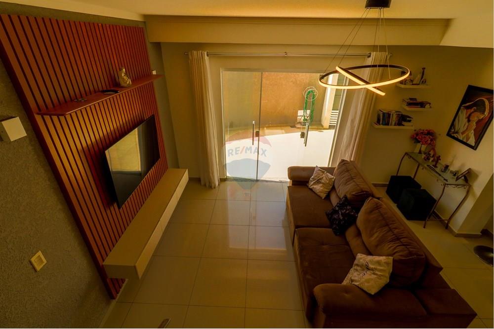 Casa - Venda - Atibaia , São Paulo - 27- Sobrado de Esquina com 3 Quartos e 3 Vagas de Garagem.jpg - 690921092-5