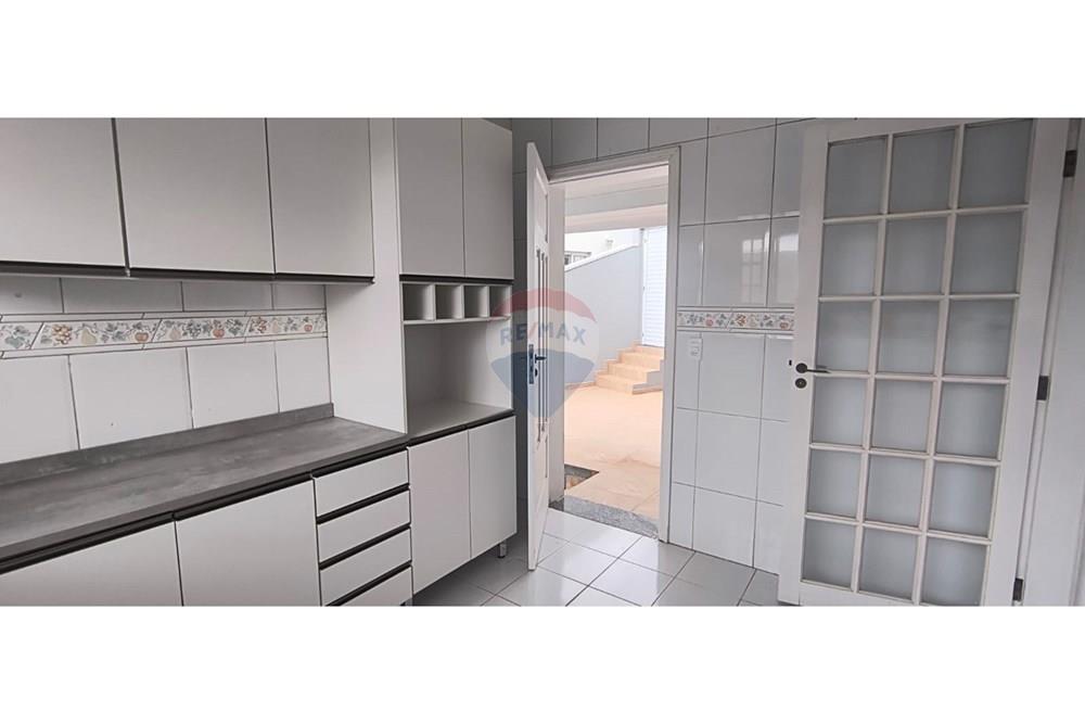 Casa de Condomínio - Alugar - Bragança Paulista , São Paulo - IMG-20250926-WA0187.jpg - 690141110-3