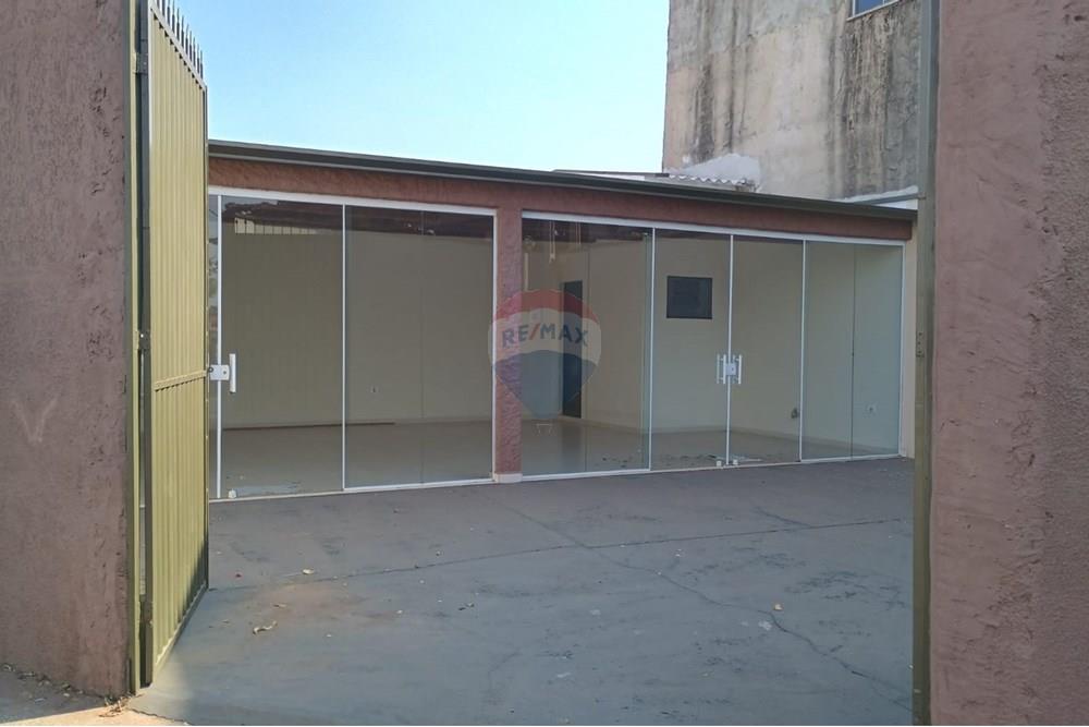 Prédio Inteiro para alugar, 90m² - Foto 1