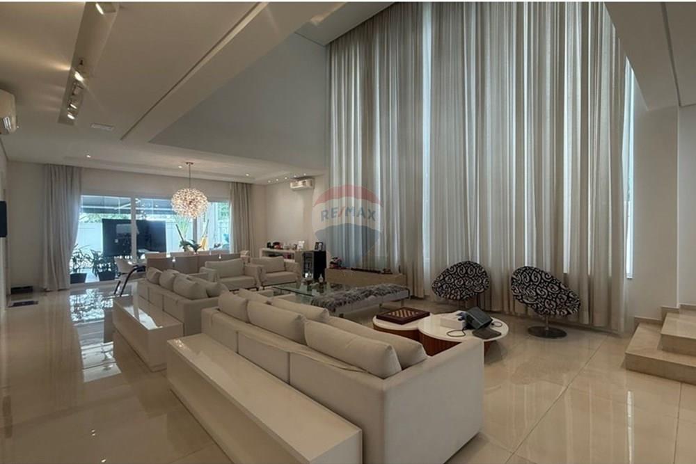 Casa de Condomínio - Alugar - Barueri , São Paulo - c55a68fc-0c30-4b78-a40d-8e9322f89c1a.jpg - 691021047-2