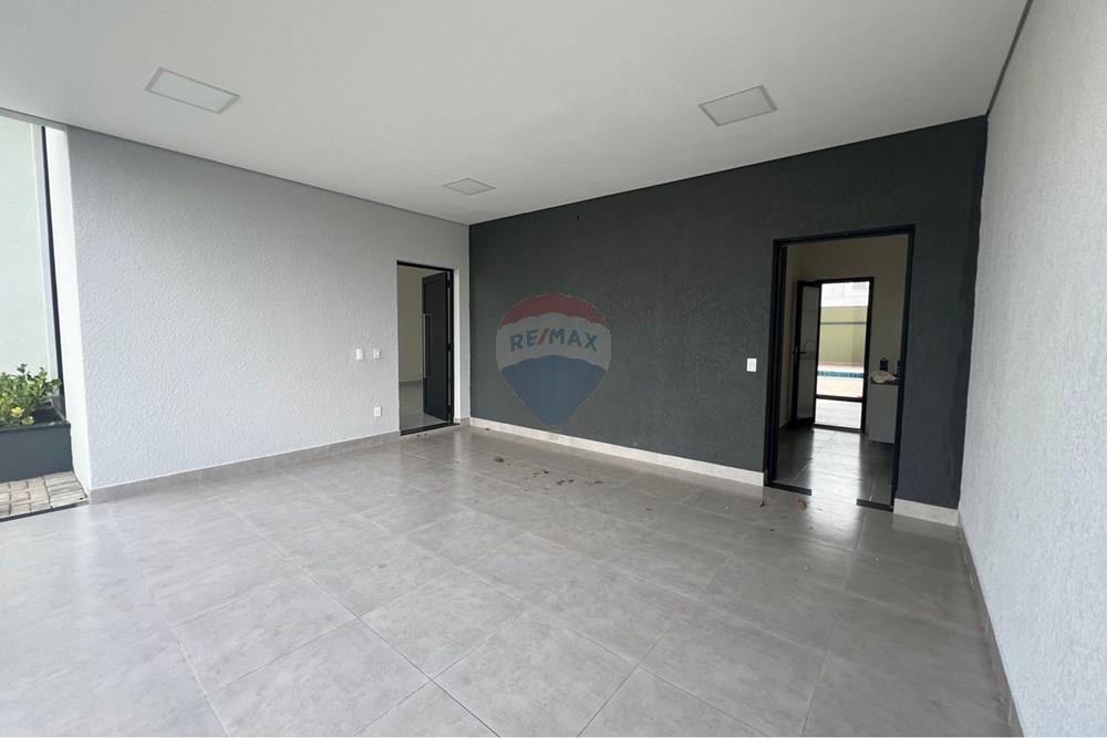 Casa de Condomínio - Venda - Paulínia , São Paulo - WhatsApp Image 2026-03-03 at 09.41.55 (1).jpeg - Garagem - 690511143-131