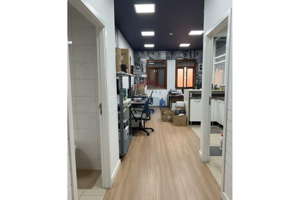 Cj. Comercial/ Sala - Alugar - Barueri , São Paulo - corredor.jpg - 690951047-83