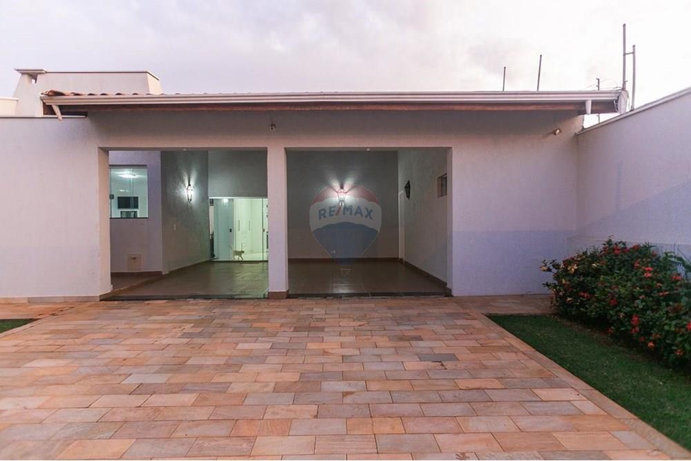 Casa para alugar com 5 quartos, 450m² - Foto 5