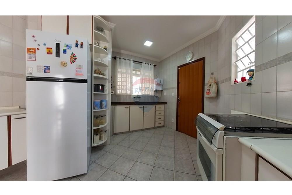 Casa - Venda - Araras , São Paulo - IMG_20251222_142135_00_038_PureShot.jpg - 690691009-192