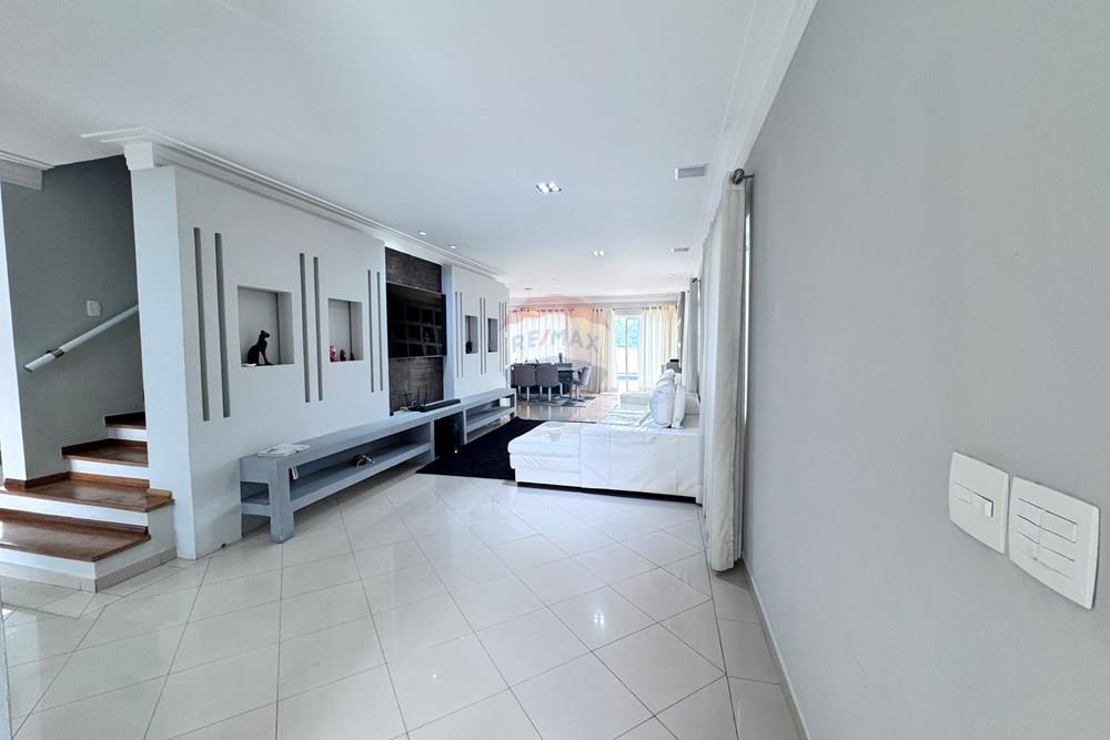 Casa de Condomínio - Venda - Santana de Parnaíba , São Paulo - IMG_1452.JPG - 690951039-40