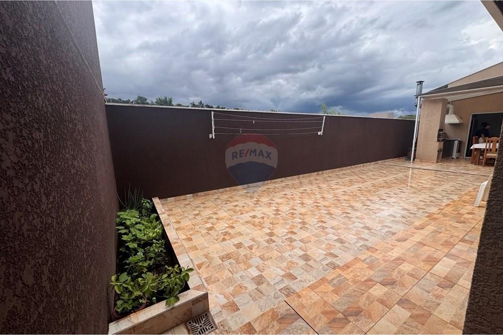 Casa de Condomínio - Venda - Bragança Paulista , São Paulo - photo_5145678160337767400_y.jpg - 690041052-135