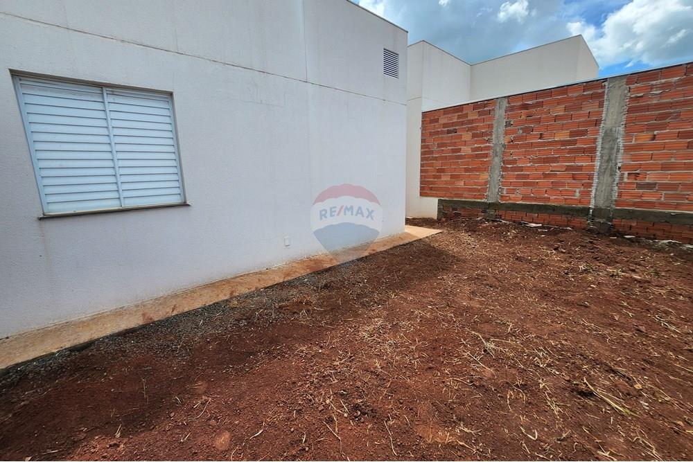 Casa à venda com 2 quartos, 62m² - Foto 58