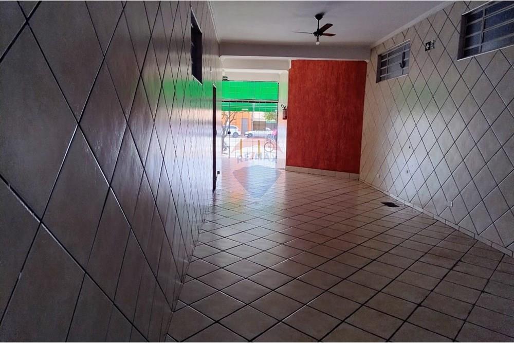 Ponto Comercial/ Loja - Alugar - Leme , São Paulo - WhatsApp Image 2025-10-20 at 12.28.34 (1).jpeg - 690481029-25