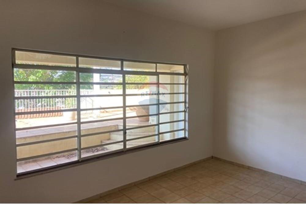Ponto Comercial/ Loja - Venda - Valinhos , São Paulo - L_2f4921f0-efc1-4f67-9ab9-66f91bc1d752.jpg - 691181010-15