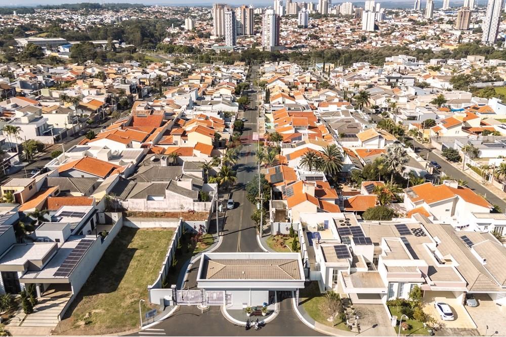 Casa de Condomínio - Venda - Indaiatuba , São Paulo - Lucilla - Portaria 2 drone horiz2.jpg - Layout aberto - 690471148-11