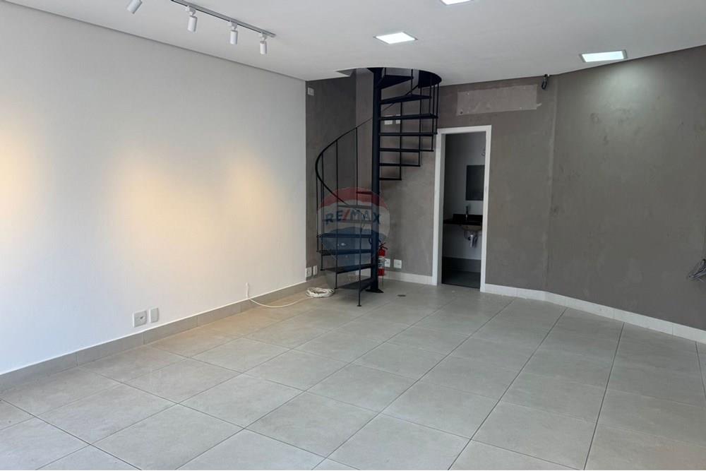 Cj. Comercial/ Sala - Alugar - Valinhos , São Paulo - WhatsApp Image 2025-10-16 at 15.02.42 (1).jpeg - 691091011-95