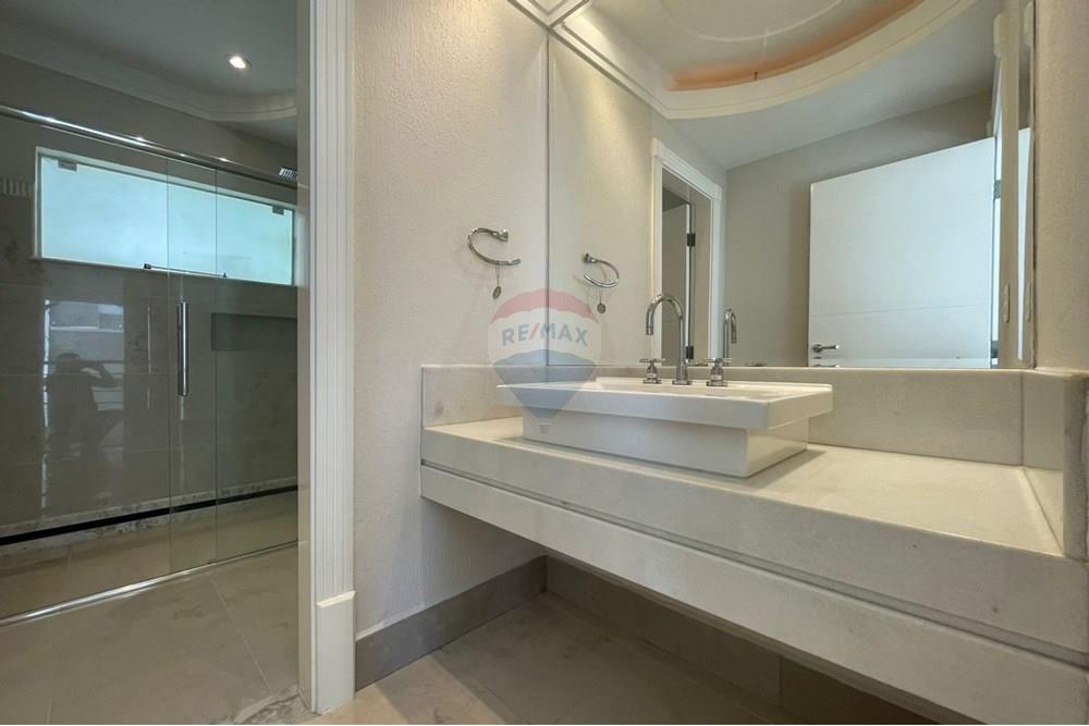 Casa de Condomínio - Alugar - Americana , São Paulo - banheiro andar superior.jpg - 690231041-744