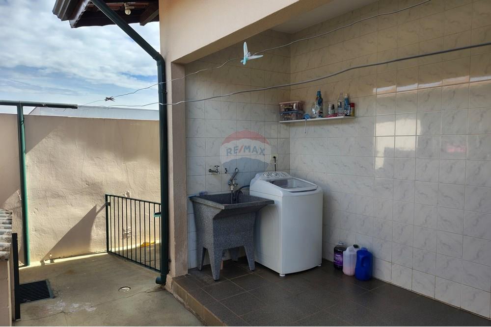 Casa - Alugar - Cosmópolis , São Paulo - IMG_20250510_103949339_HDR.jpg - Área de serviço - 690831047-414