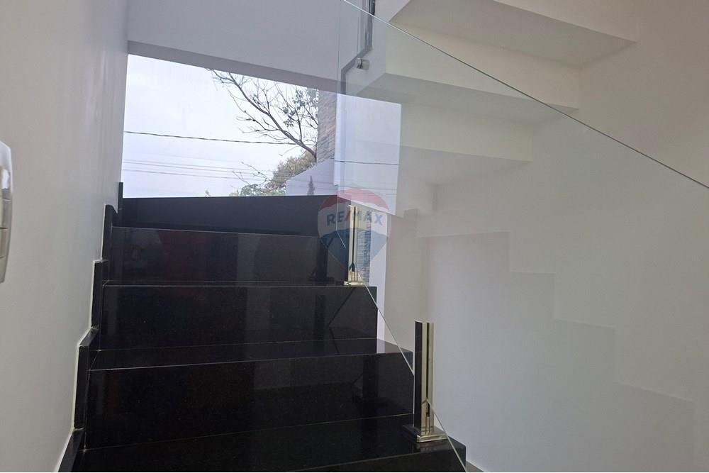 Casa de Condomínio - Alugar - Valinhos , São Paulo - 20251013_170138.jpg - 690541202-56