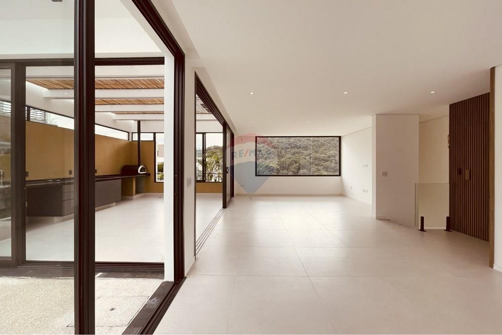 Casa de Condomínio - Alugar - Santana de Parnaíba , São Paulo - WhatsApp Image 2026-02-25 at 13.36.38 (1).jpeg - 690951047-40