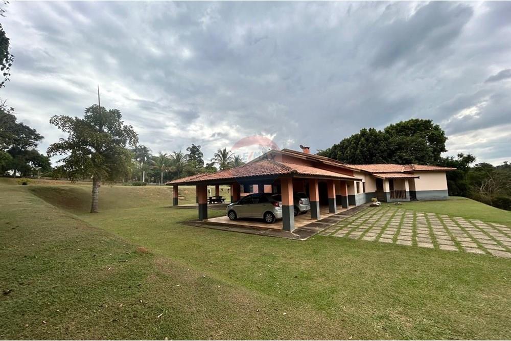 Chácara / Sítio / Fazenda - Venda - Itupeva , São Paulo - WhatsApp Image 2025-05-19 at 14.19.25 (13).jpeg - Garagem - 690801050-13