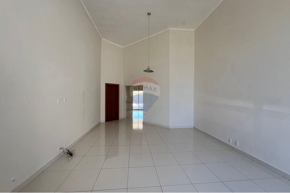 Casa de Condomínio - Alugar - Bragança Paulista , São Paulo - Imagem do WhatsApp de 2025-08-07 à(s) 10.26.31_337e032a.jpg - 690041139-25